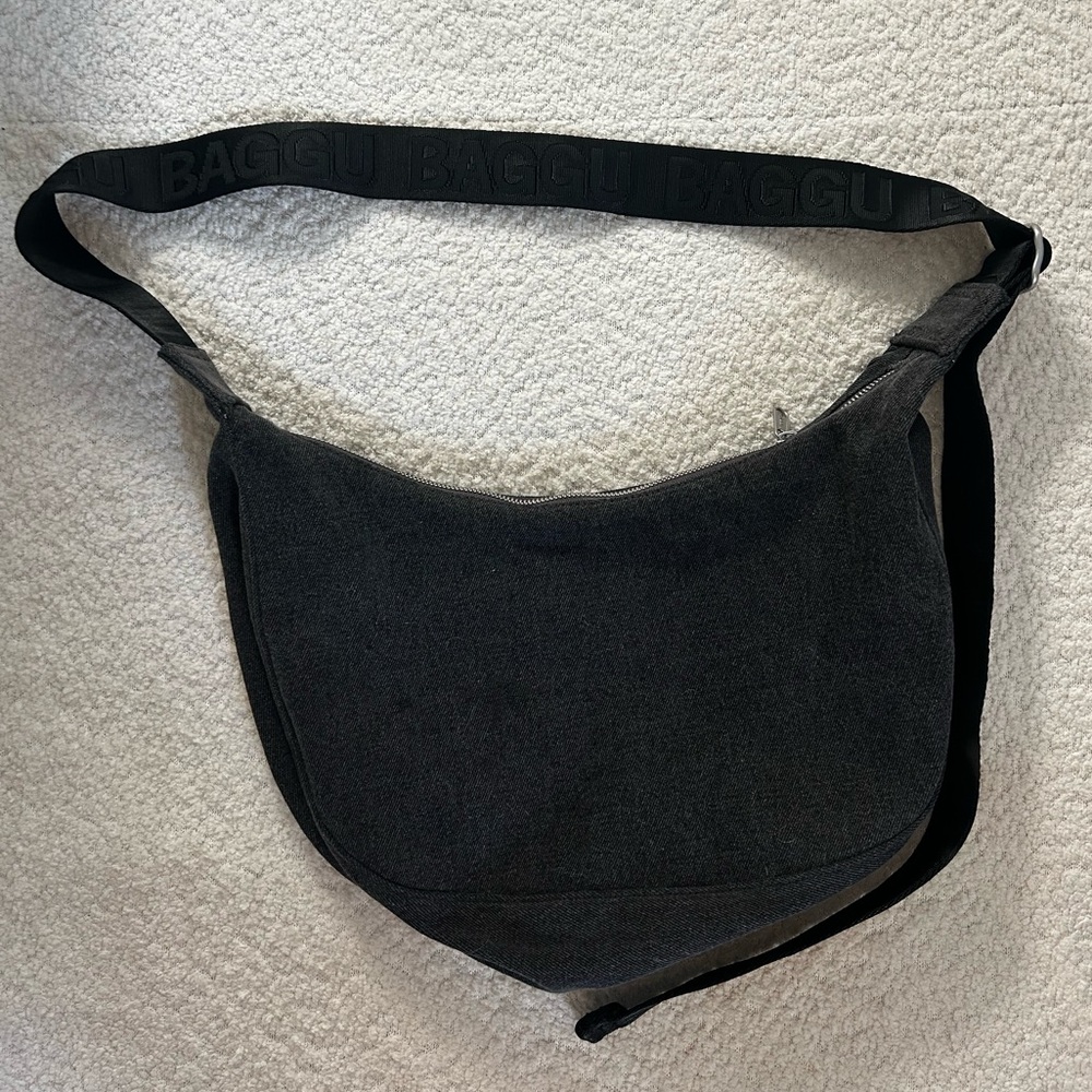 BAGGU Washed Black Denim Medium Crescent Bag